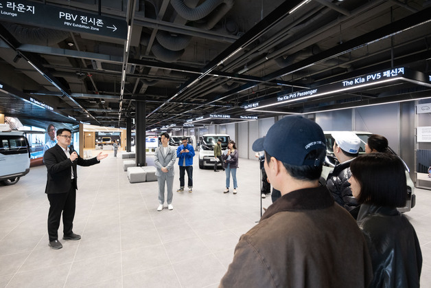 "차, 일과 이동 이렇게 바꾼다"…기아 PBV 센터, 삶 설계하는 공간
