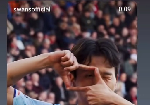 스완지 엄지성, 3개월 만에 득점포…손흥민처럼 '찰칵 세리머니'