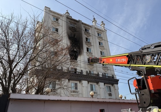 인천 모텔 전자담배 충전 중 불…투숙 51명 중 26명 병원이송(종합2보)
