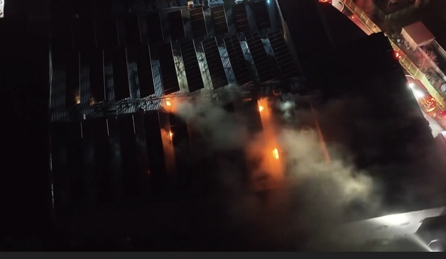 아산 플라스틱 공장서 불…2시간 30분 만에 진화