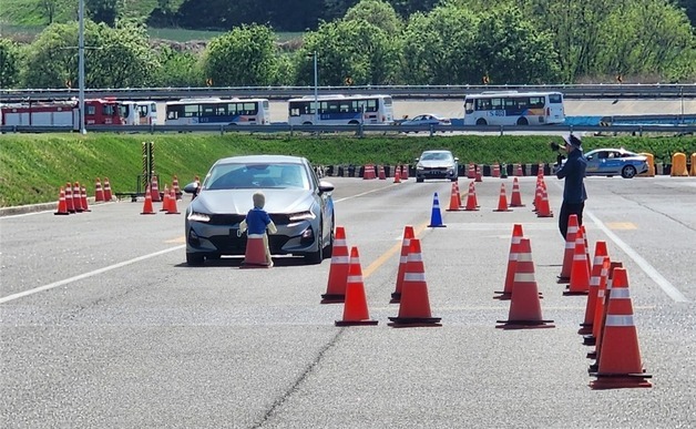 TS, 운수종사자 교통안전 체험교육 확대…전기차·고령자 맞춤 강화