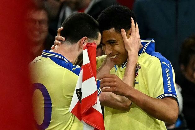 '2부' 사우샘프턴, 'EPL 선두' 아스널 꺾고 FA컵 준결승행