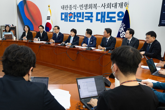 '조작기소' 국조특위, 증인선서 거부 박상용 법적조치 예고