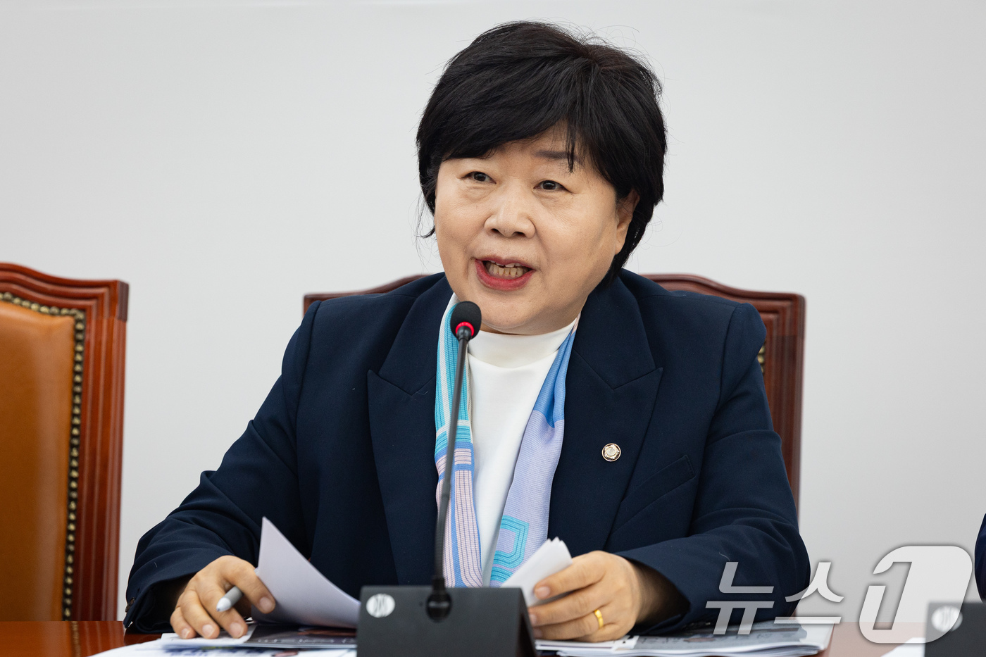 (서울=뉴스1) 유승관 기자 = 서영교 국회 윤석열 정권 정치검찰 조작기소 의혹 사건 진상규명 국정조사특별위원회 위원장이 5일 서울 여의도 국회에서 열린 조작기소 국정조사특별위원회 …