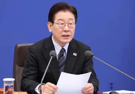 李대통령 "채무 탕감·파산면책, 경제질서에 바람직…경제학적 상식"