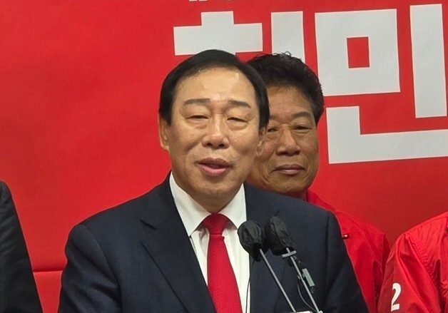 최민호 세종시장 "행정수도 완성 싸워서 쟁취"…재선 출사표