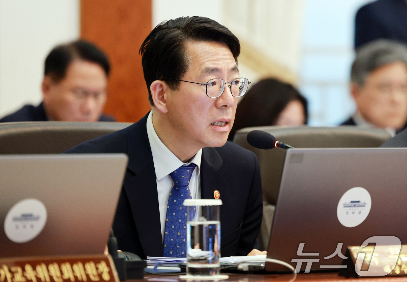 (서울=뉴스1) 이재명 기자 = 황종우 해양수산부 장관이 6일 청와대에서 열린 국무회의 겸 제4차 비상경제 점검회의에서 발언하고 있다. 2026.4.6/뉴스1