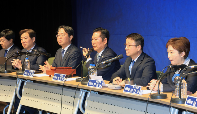 수원 현장 최고위 모두발언하는 정청래 대표