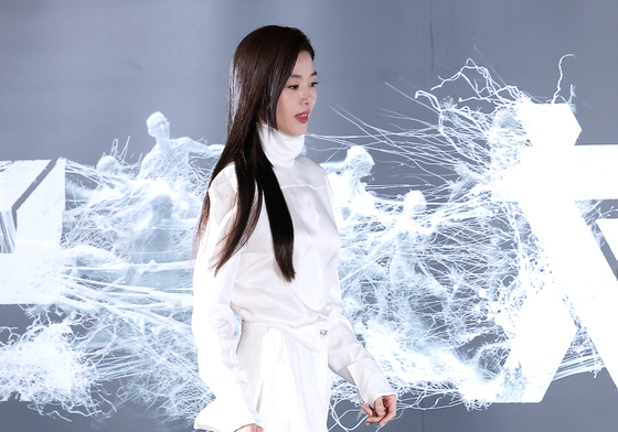 전지현, 11년 만에 '군체'로 스크린 외출