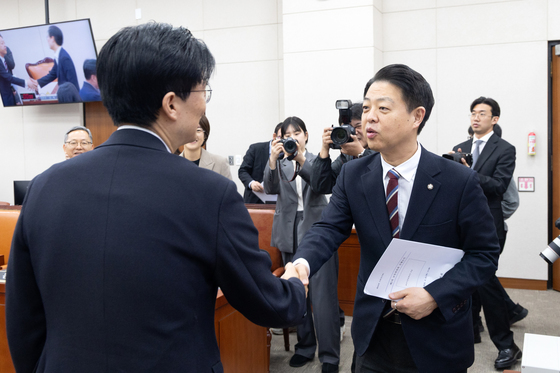 국회 교육위 여야 합의로 추경안 의결