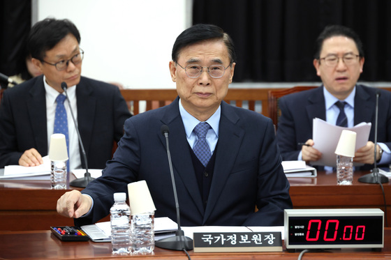 국정원 "김주애, 김정은 후계자 시절 오마주…후계 서사 구축"(종합)