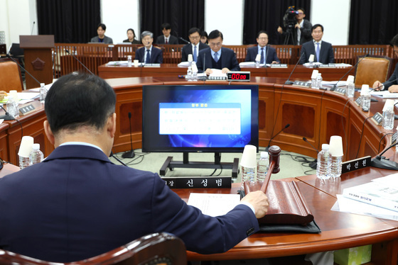 국정원 "美-이란 스몰딜 여지…중동전쟁, 4월 말 소강 판단"