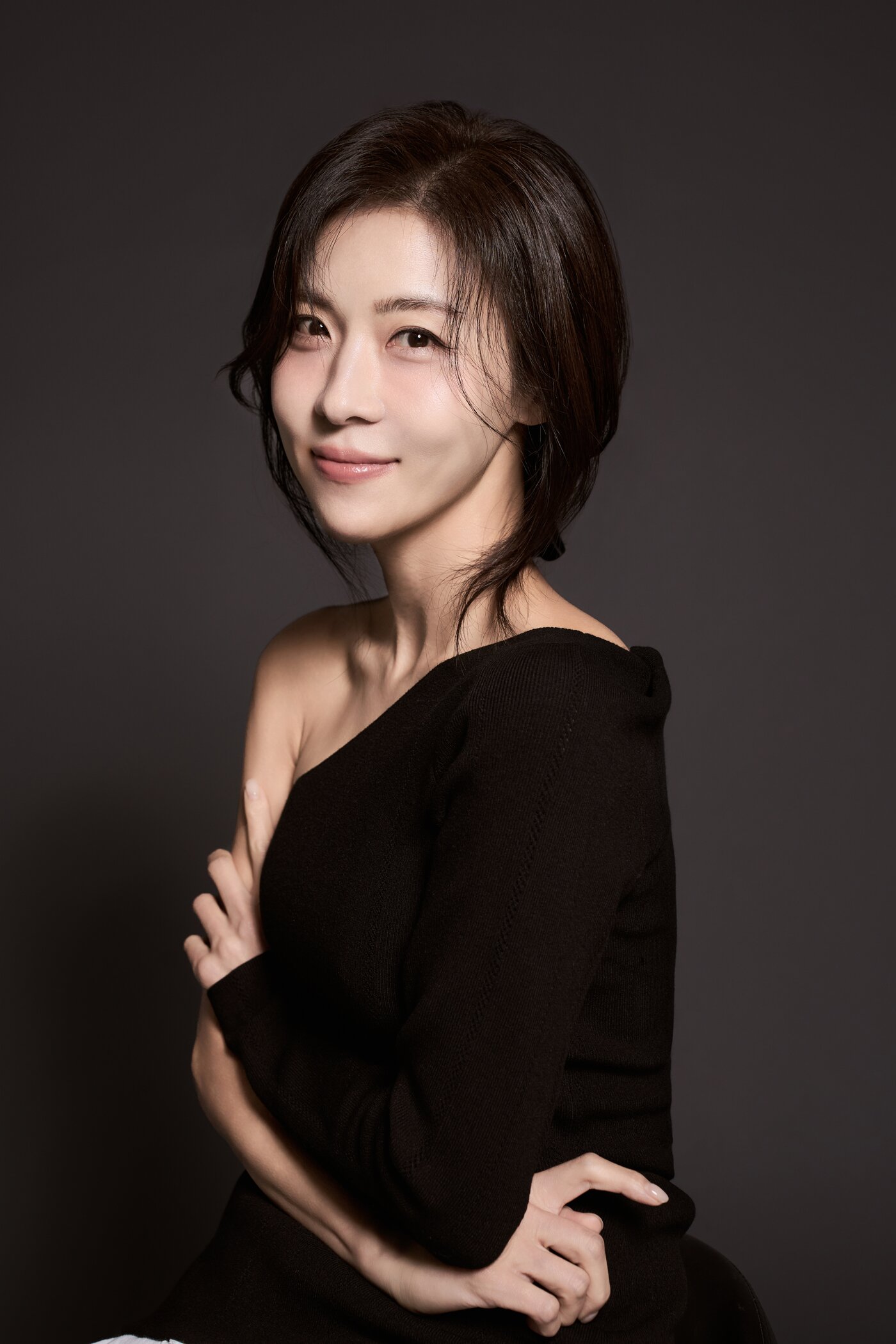 본문 이미지 - 배우 하지원 / 해와달엔터테인먼트 제공