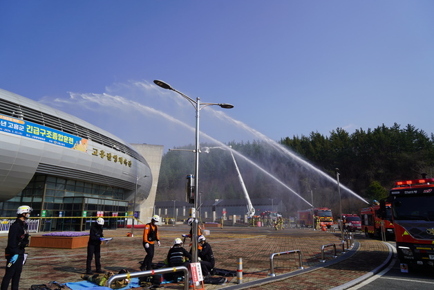 전남소방 '30명 이상 사상자 발생 가정' 불시 구조훈련 실시
