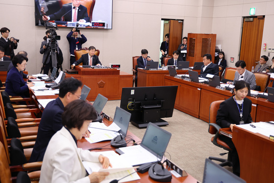 추경 심의 들어가는 산자위