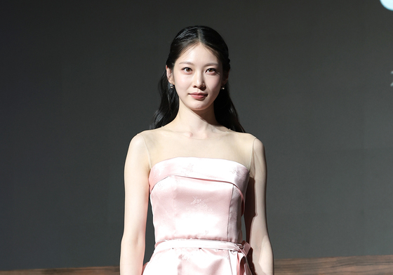 공승연, 완벽한 왕비