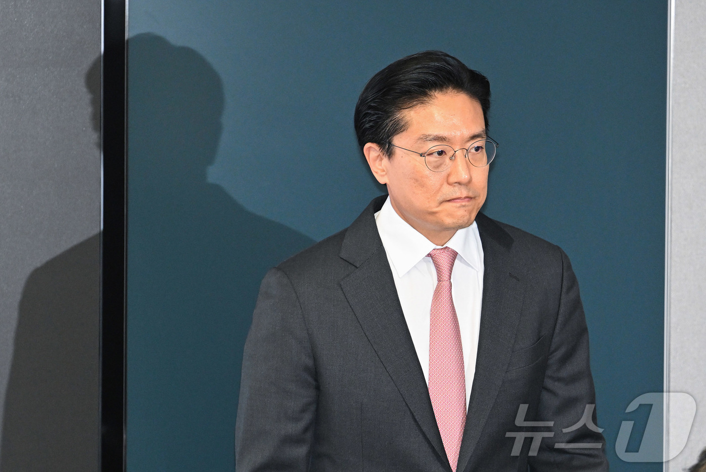 (서울=뉴스1) 황기선 기자 = 전인석 삼천당제약 대표가 6일 오후 서울 서초구 삼천당제약 본사에서 열린 기자간담회에 참석하고 있다. (공동취재) 2026.4.6/뉴스1