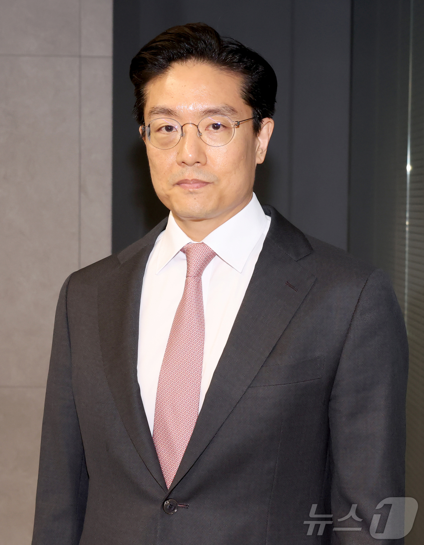 (서울=뉴스1) 황기선 기자 = 전인석 삼천당제약 대표가 6일 오후 서울 서초구 삼천당제약 본사에서 열린 기자간담회에 참석하고 있다. (공동취재) 2026.4.6/뉴스1