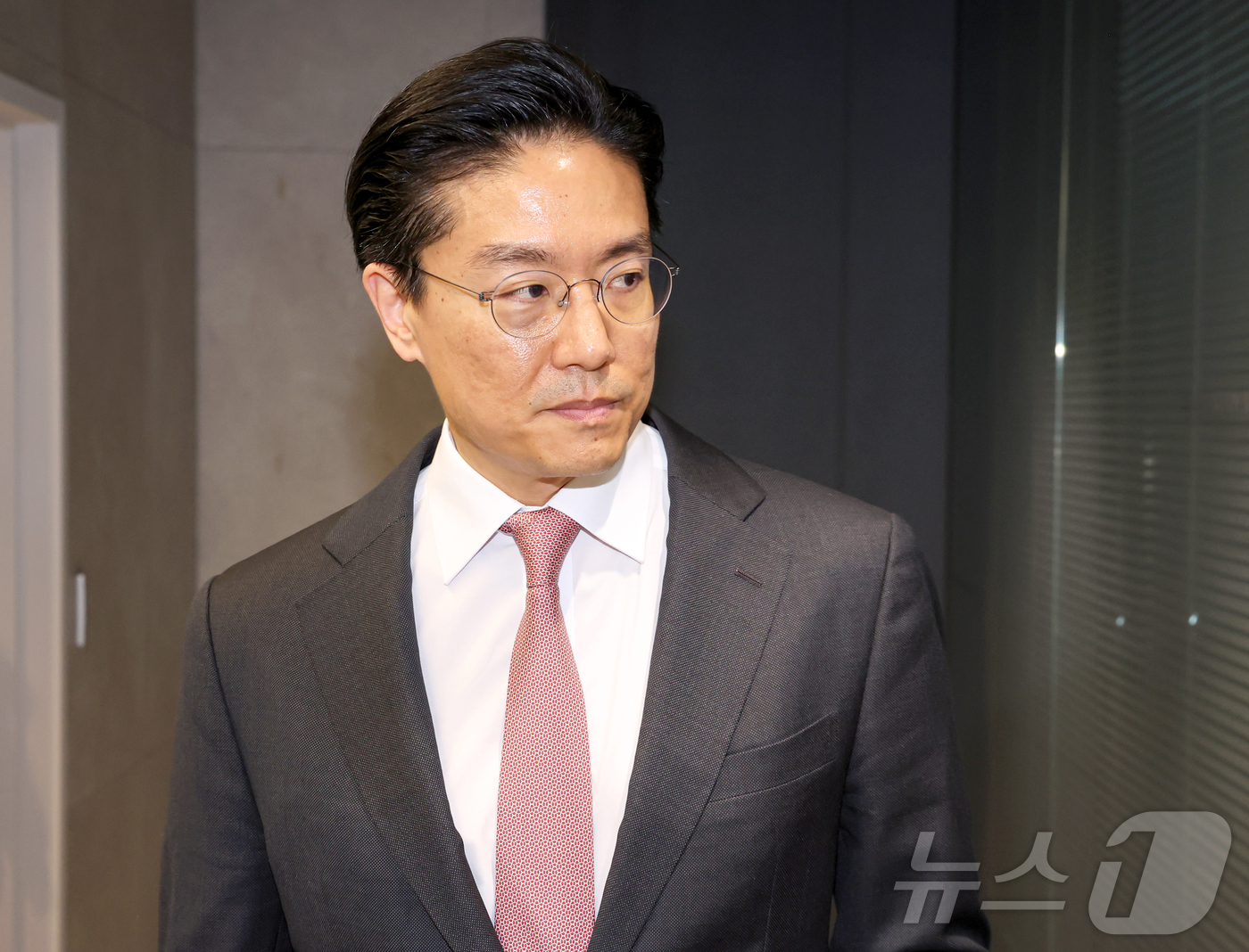 (서울=뉴스1) 황기선 기자 = 전인석 삼천당제약 대표가 6일 오후 서울 서초구 삼천당제약 본사에서 열린 기자간담회에 참석하고 있다. (공동취재) 2026.4.6/뉴스1