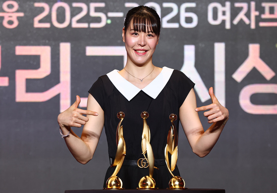 MVP 박지수, 3관왕 했어요