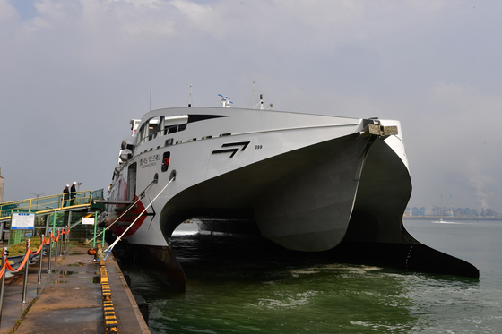 포항~울릉 초쾌속 여객선 엘도라도 익스프레스호 재취항