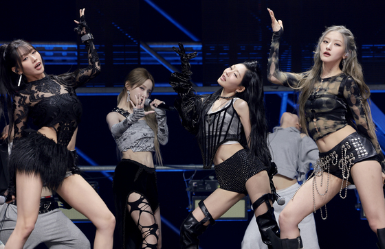 키스오브라이프, 실력파 가수의 카리스마 무대