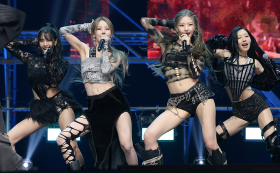 무대로 증명하는 키스오브라이프