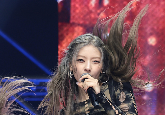 하늘, 10개월 만에 컴백