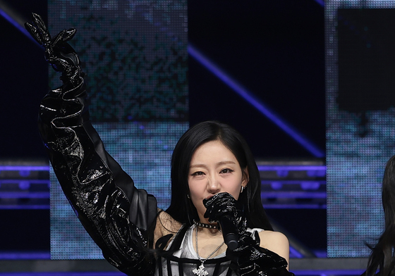 쥴리, 거침없는 무대