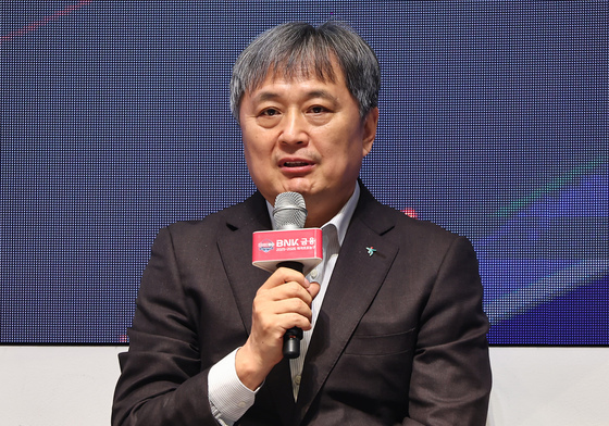 포부 밝히는 하나은행 이상범 감독