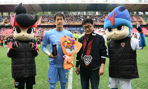 에스포항병원 '3월의 선수'에 스틸러스 골키퍼 황인재 선정