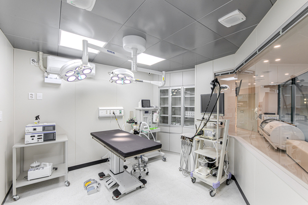 "임상 경험 많은 의료진·첨단 장비"…반포베이스동물의료센터, 개원