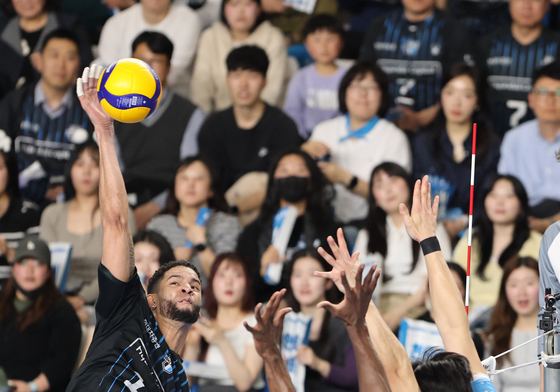 레오, 기운이 펄펄