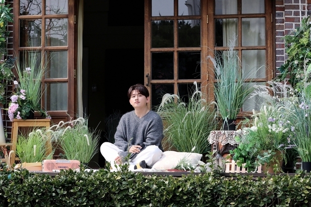 우디, 성시경 '두 사람' 리메이크…독보적 감성 더해 15일 발매