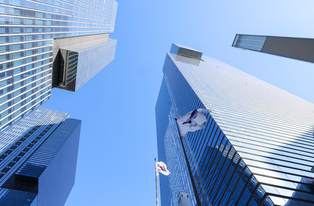 '반도체의 힘' 삼성전자, 1Q 133조 매출·57조 영업익 모두 '역대 최대' 신기록