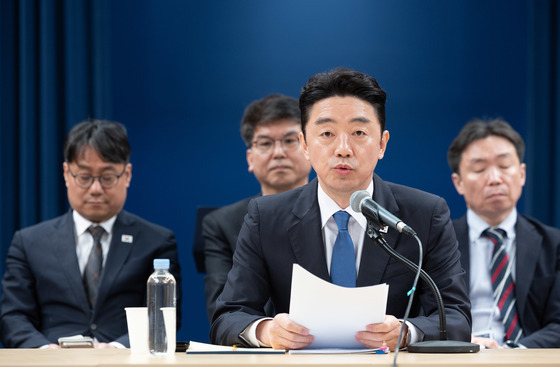 강훈식 "원유 전년比 4월 59%·5월 69% 확보…日보다 훨씬 나은 상황"