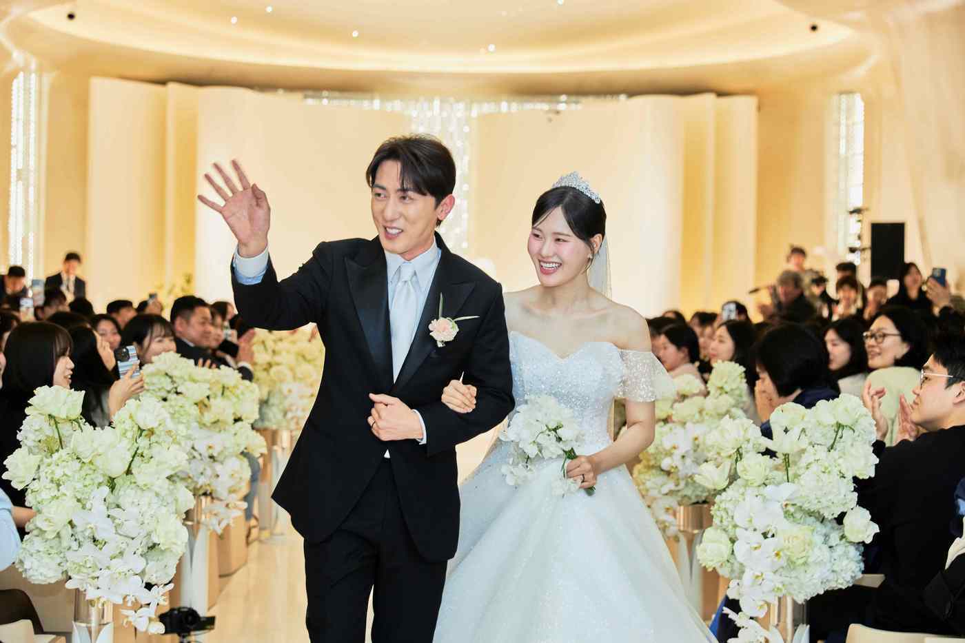 본문 이미지 - 메타코미디 제공