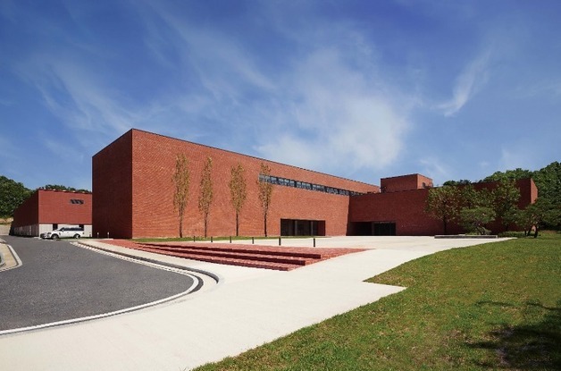 '프리미엄 1위 뒤엔 프리미엄 경영'…시몬스, 안전·환경 인증 전략 통했다