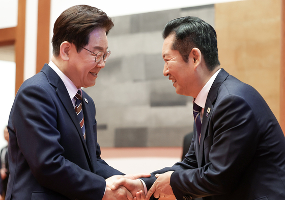 靑, 정청래 '정권 짧다' 발언에 "국회·당무 사안…직접 언급 부적절"