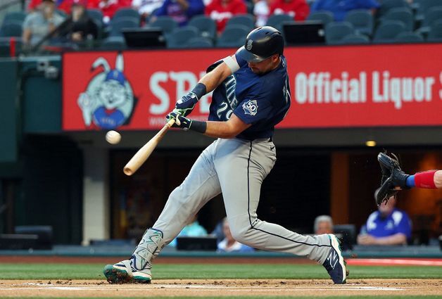 '홈런왕' 롤리, 올해는 늦은 출발…11경기 만에 첫 아치