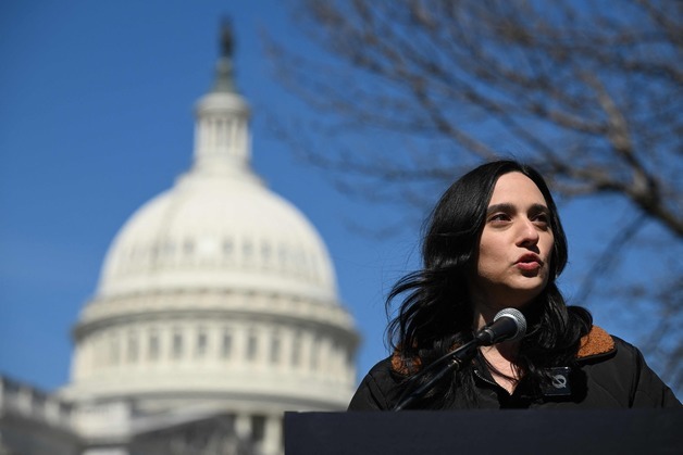 美민주, 국방장관 탄핵 추진…"이란 전쟁으로 미군 위험 빠뜨려"
