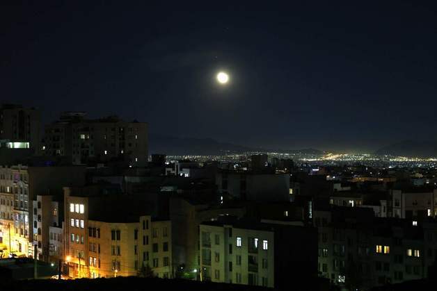 이스라엘군, 이란 주민들에 "열차 이용 자제하라…생명 위험"