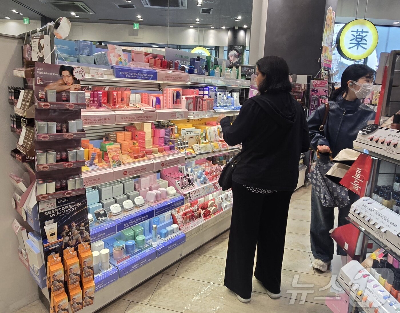 본문 이미지 - 지난 4일 찾은 일본 도쿄도 시부야구 진구마에 하라주쿠역 인근 마쓰모토키요시(マツモトキヨシ) 하라주쿠역 오모테산도구치점. ⓒ 뉴스1 최소망