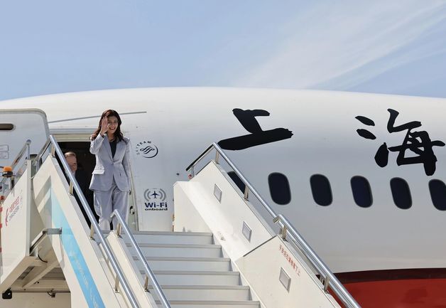 친중 대만 국민당 주석 10년만 방중 시작…中 "중국 내정"(종합)