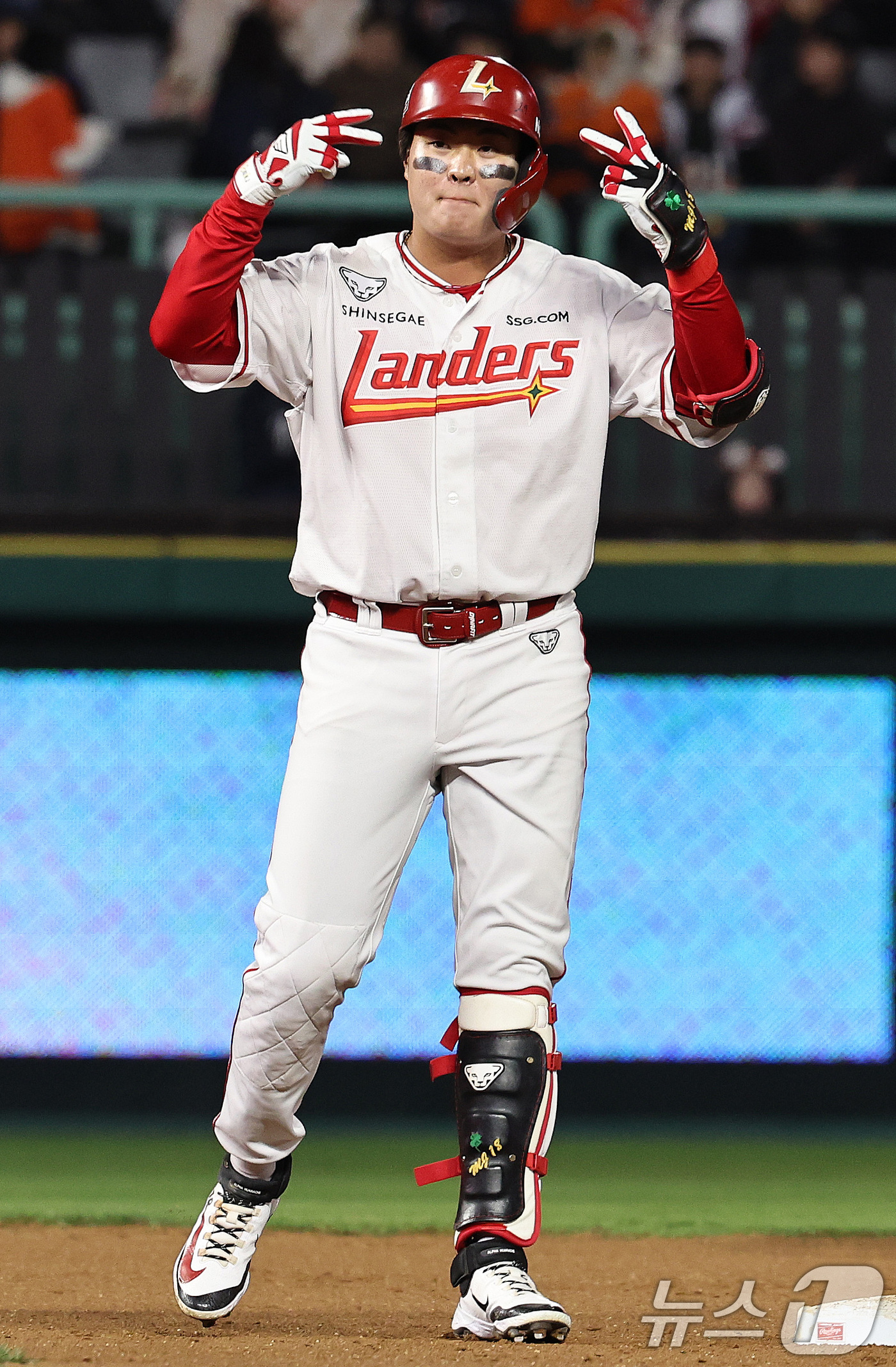 (인천=뉴스1) 구윤성 기자 = 7일 오후 인천 미추홀구 SSG랜더스필드에서 열린 프로야구 '2026 신한 SOL KBO리그' SSG 랜더스와 한화 이글스의 경기, 4회말 SSG의 …