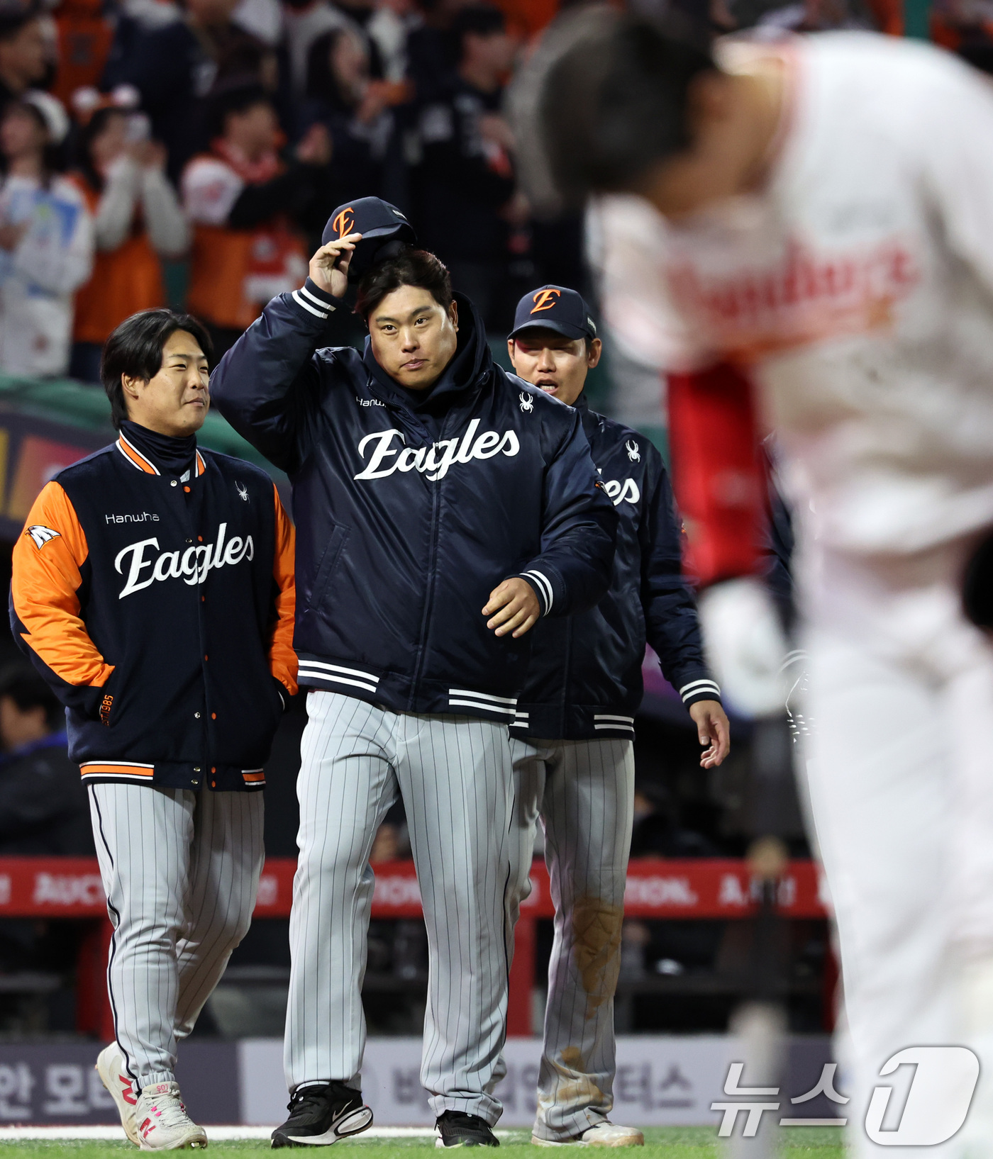 (인천=뉴스1) 구윤성 기자 = 7일 오후 인천 미추홀구 SSG랜더스필드에서 열린 프로야구 '2026 신한 SOL KBO리그' SSG 랜더스와 한화 이글스의 경기, 류현진을 비롯한 …