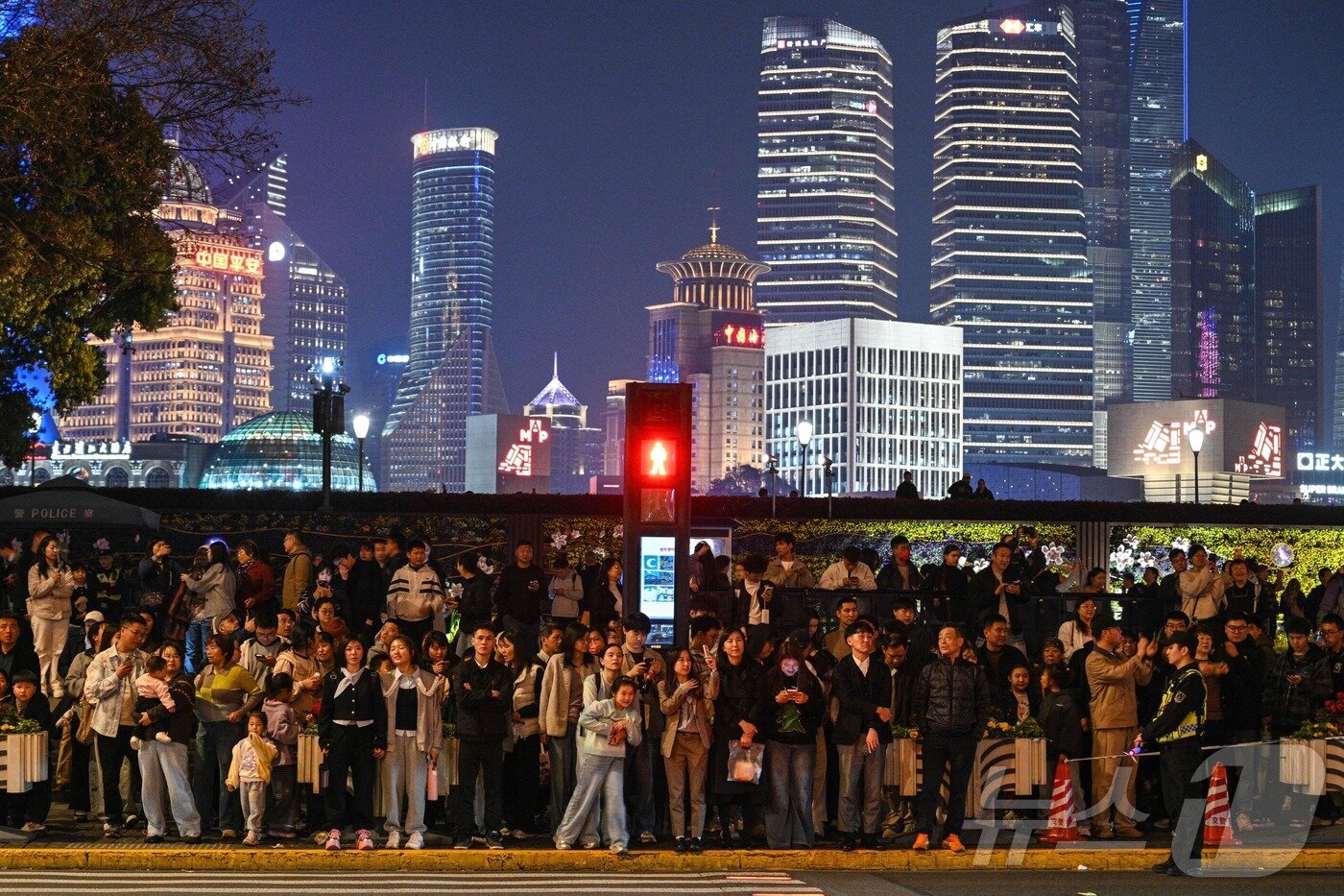 본문 이미지 - 중국 상하이 거리의 시민들 <자료사진> ⓒ AFP=뉴스1