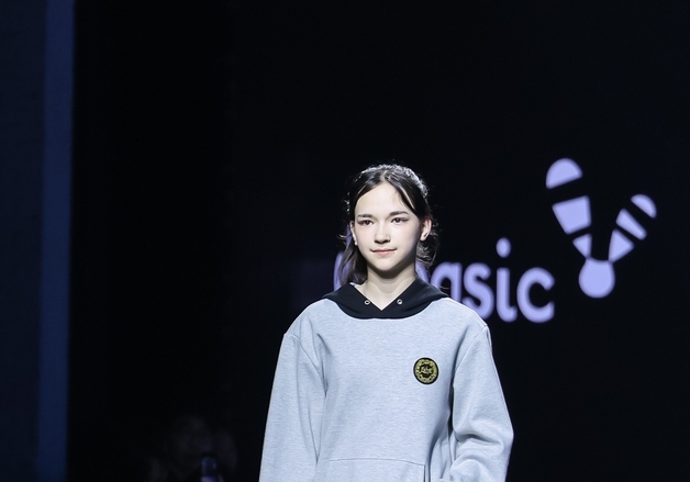 엘리트학생복, 中 상하이 패션위크 7회 연속 참가