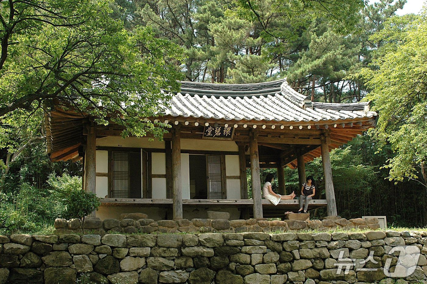 본문 이미지 - 국가지정자연유산인 광주 환벽당(광주시 제공)2026.4.8/뉴스1