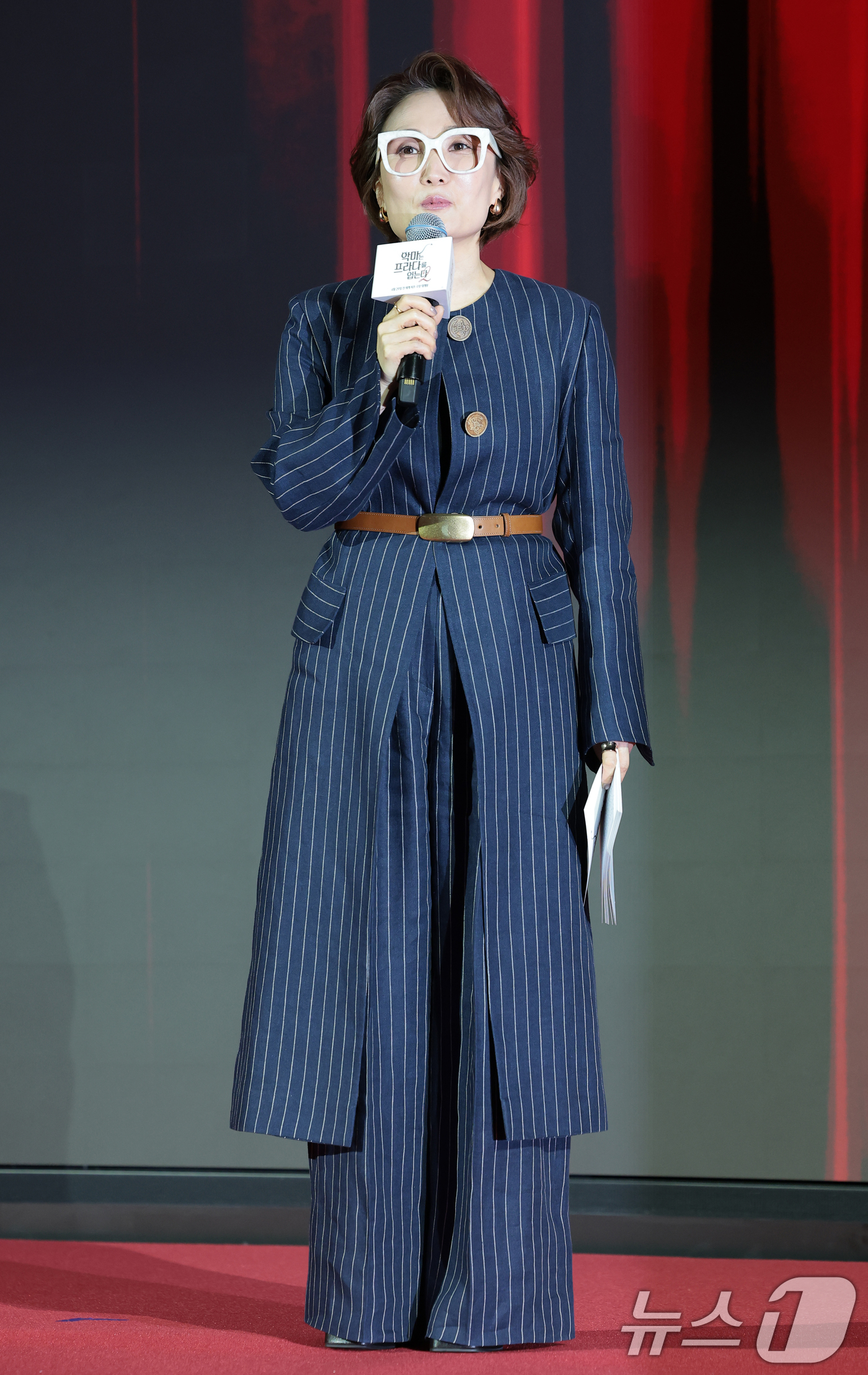 (서울=뉴스1) 권현진 기자 = 방송인 박경림이 8일 서울 종로구 포시즌스 호텔 서울에서 열린 영화 '악마는 프라다를 입는다 2'(감독 데이빗 프랭클) 내한 기자간담회에서 진행을 …